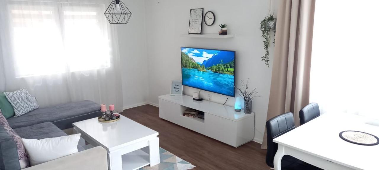 Cozy And Charming Apt. Sarajevo Daire Dış mekan fotoğraf
